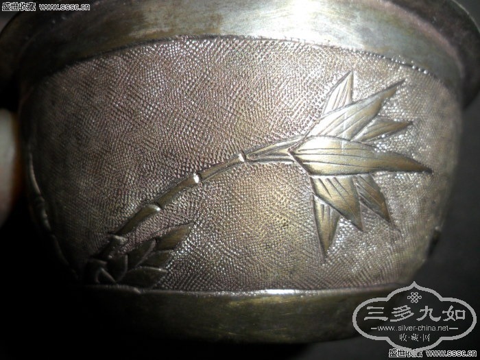 222053z4v942o6mxmb5qna.jpg