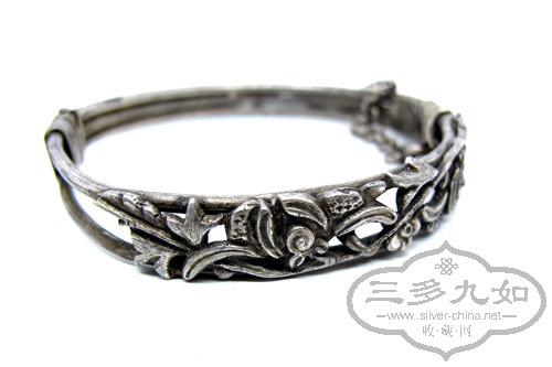 Ƭ 090.jpg