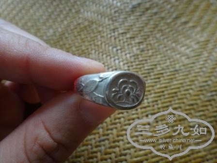181523p2r10s208zq7vb1f[1].jpg