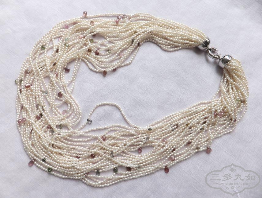 DIY necklace 1.JPG
