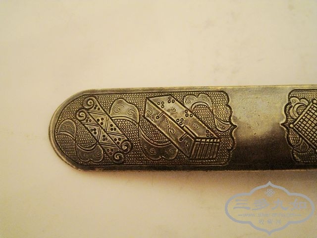 210034fdn11zb68bllc1af.jpg