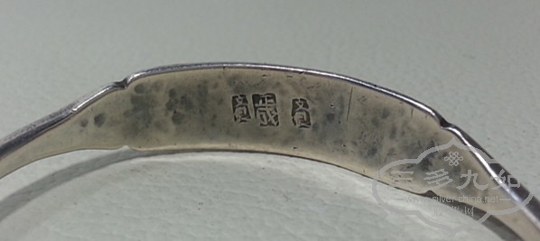 j3.jpg