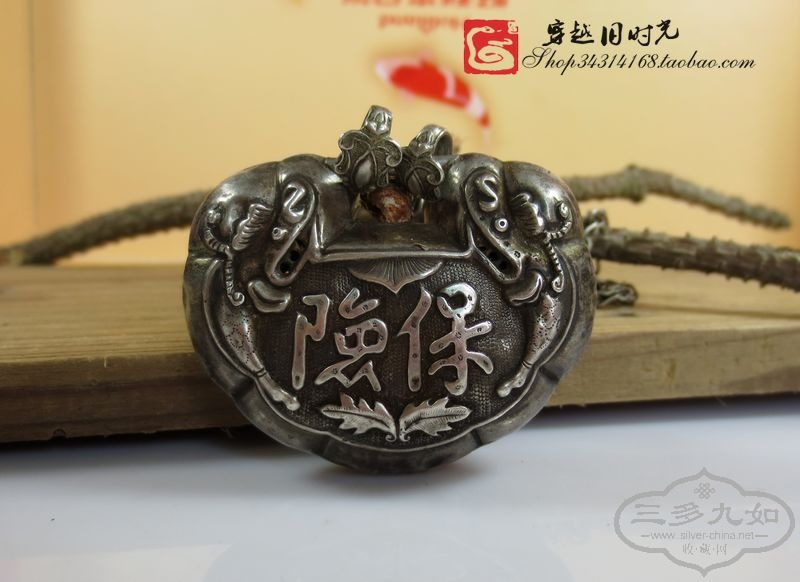 Ƭ 10443.jpg