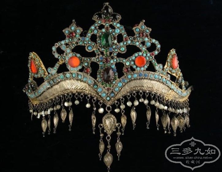 Tillya-Kosh-From-the-Museum-of-Applied-Art-of-Uzbekistan.jpg