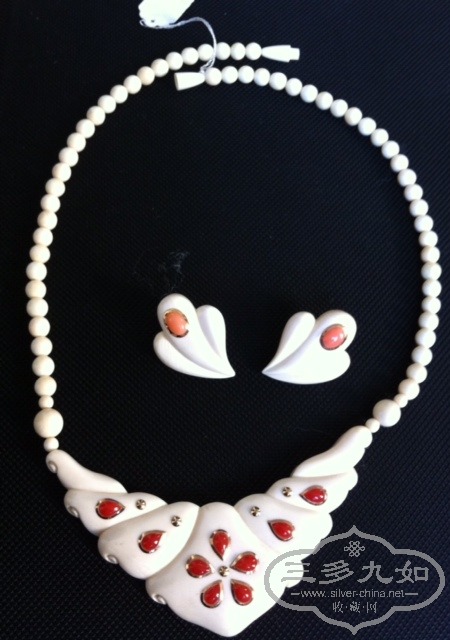 Ivory necklace and earrings.JPG