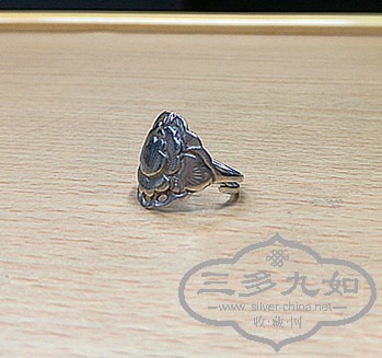 211812eobeb44eorcycbm8.jpg