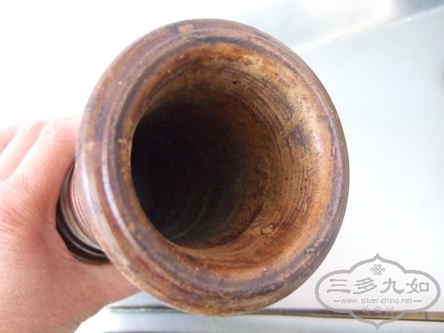 005.JPG