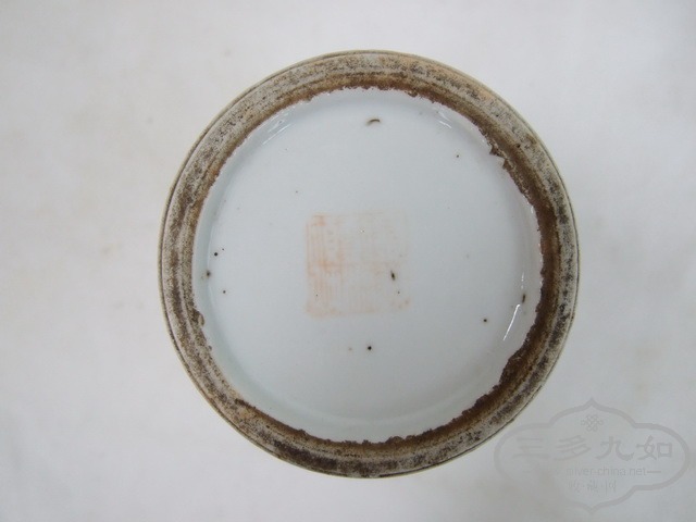 010.JPG