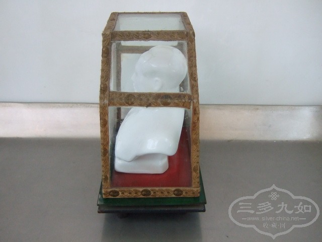 003.JPG