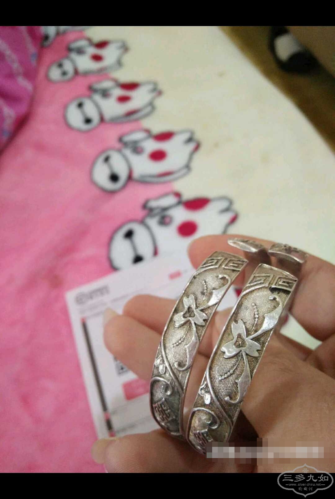 1Ŷ