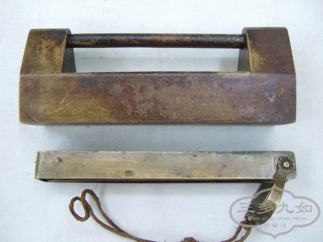010.JPG
