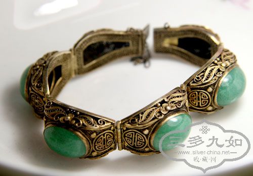 Ƭ 1740.jpg