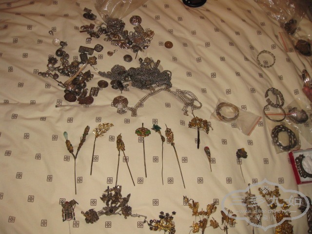 Ƭ 206.jpg