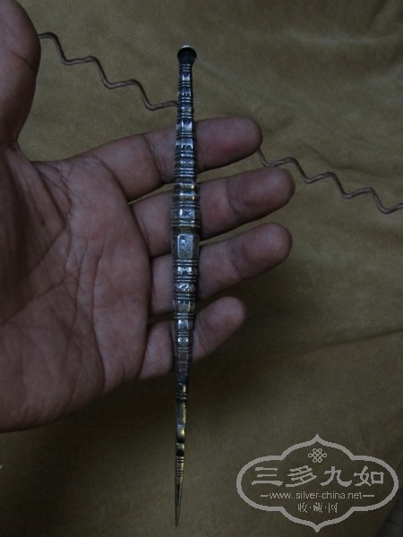 Ƭ 193.jpg