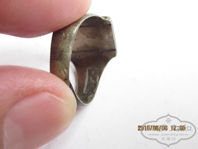Ƭ 058.jpg