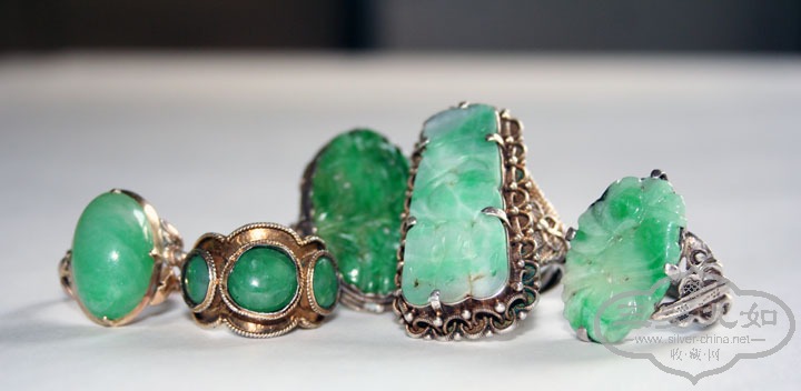 jade rings 001.jpg