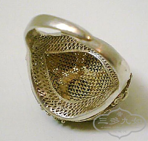 119731557_5.jpg