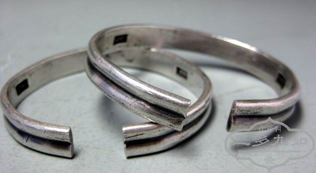 ˫������ͯ��